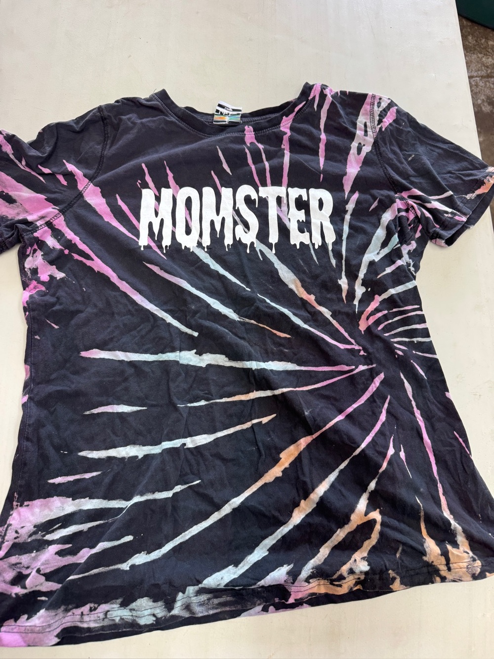 Momster Large pre-owned T-shirt